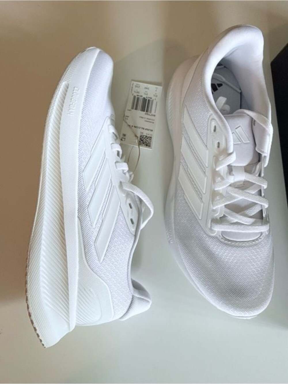New Adidas Women’s Runfalcon 5 Cloudfoam White Running Sneakers W US 7